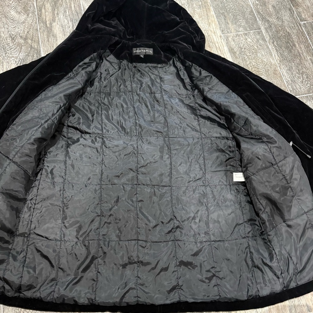 Vtg PORTRAIT Black Velvet Women’s Coat Hooded Sz‎ L Holiday 90s Classic Boho - Picture 5 of 15
